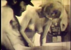 BDSMセックスの後に雛の顔になる 女の子 の ため の エロ 動画